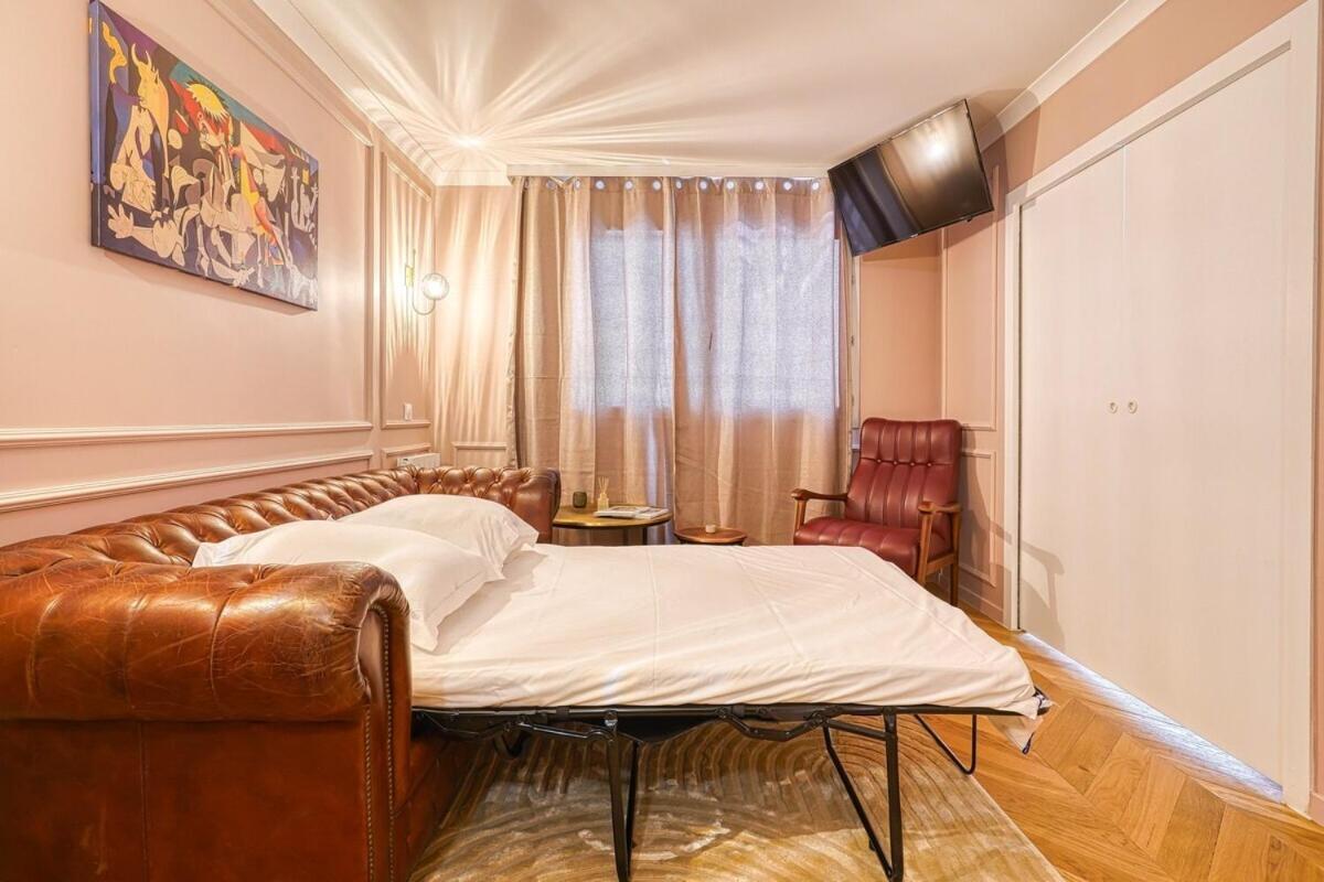 Melody Suite In Paris Courbevoie Exterior foto