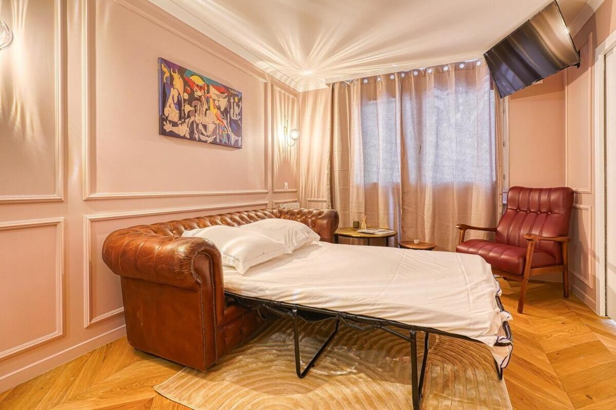 Melody Suite In Paris Courbevoie Exterior foto